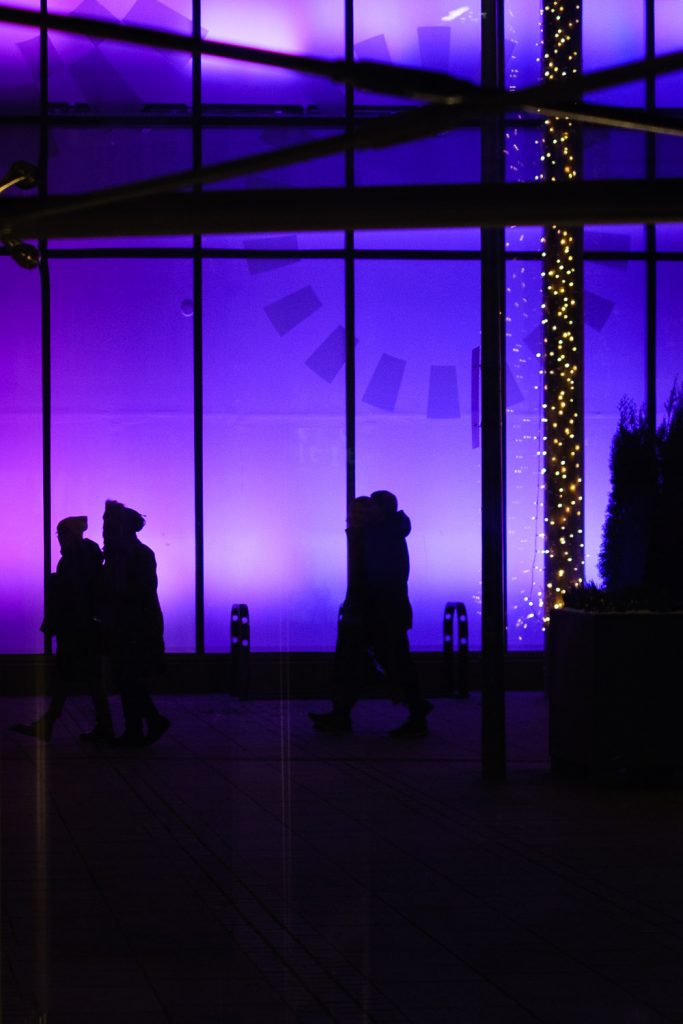 Katukuvausta Tampereella Ratinassa. Valokuva.