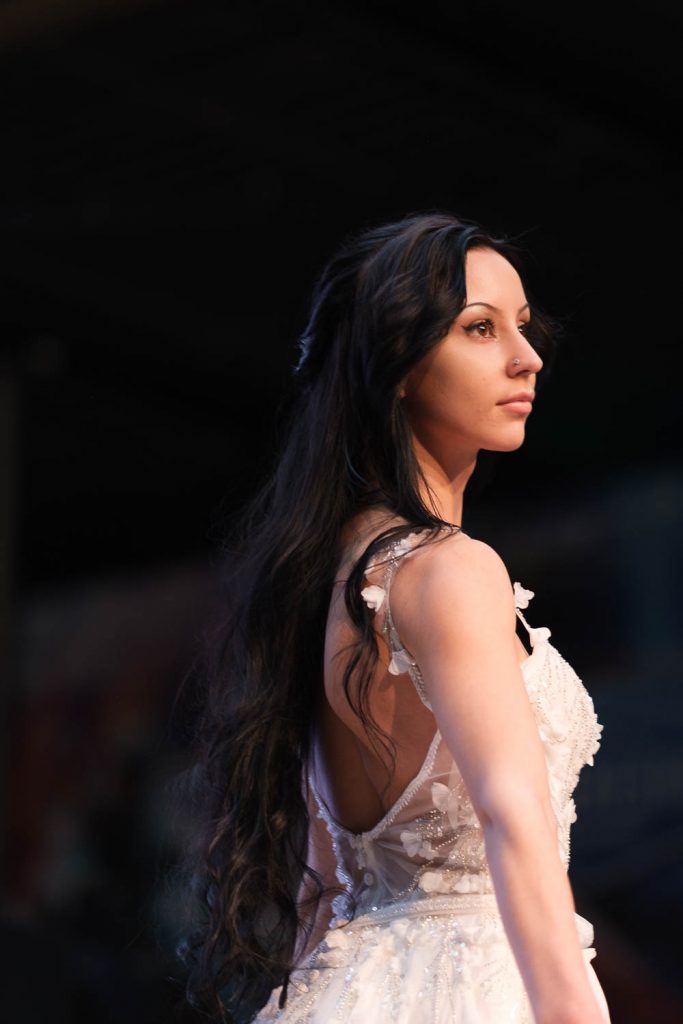 Häätrendit esittelyssä, hääpuku ateljee Katariina. Valokuva.