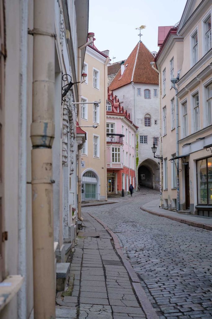 Tallinnan vanhakaupunki on Unescon maailmanperintökohde. Valokuva.
