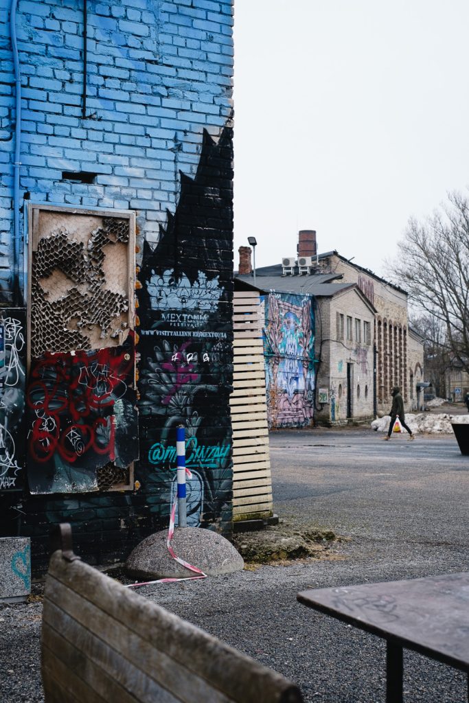 Telliskiven alue Tallinnassa. Valokuva.